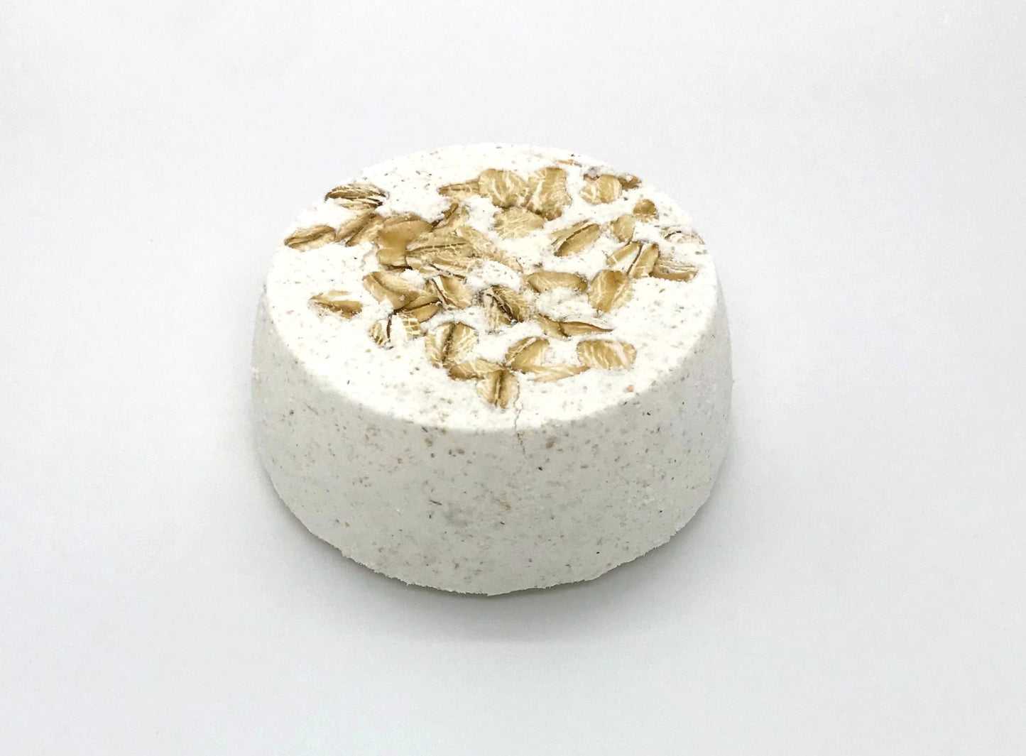 Creamy Oats Bath Bomb